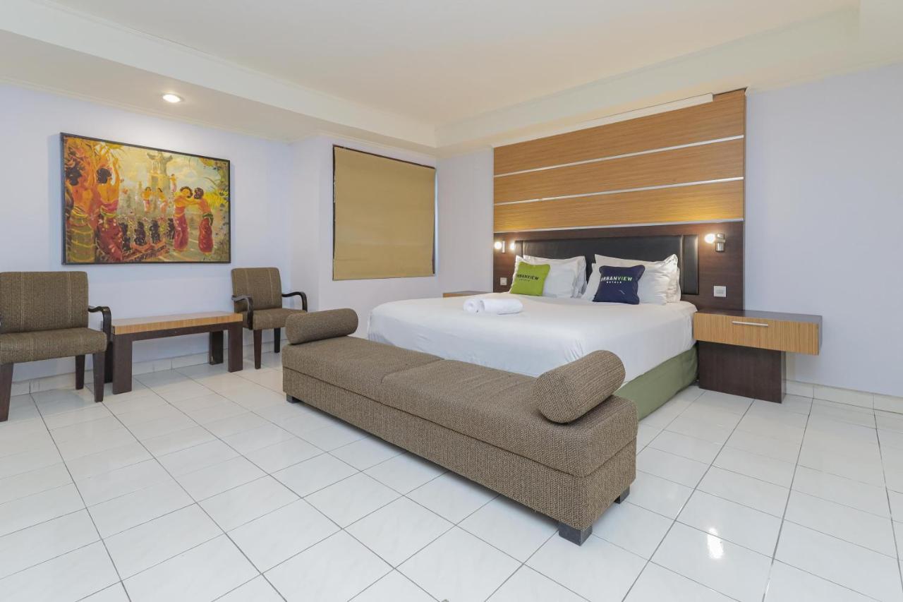 Urbanview Hotel Taman Suci Denpasar Exteriér fotografie