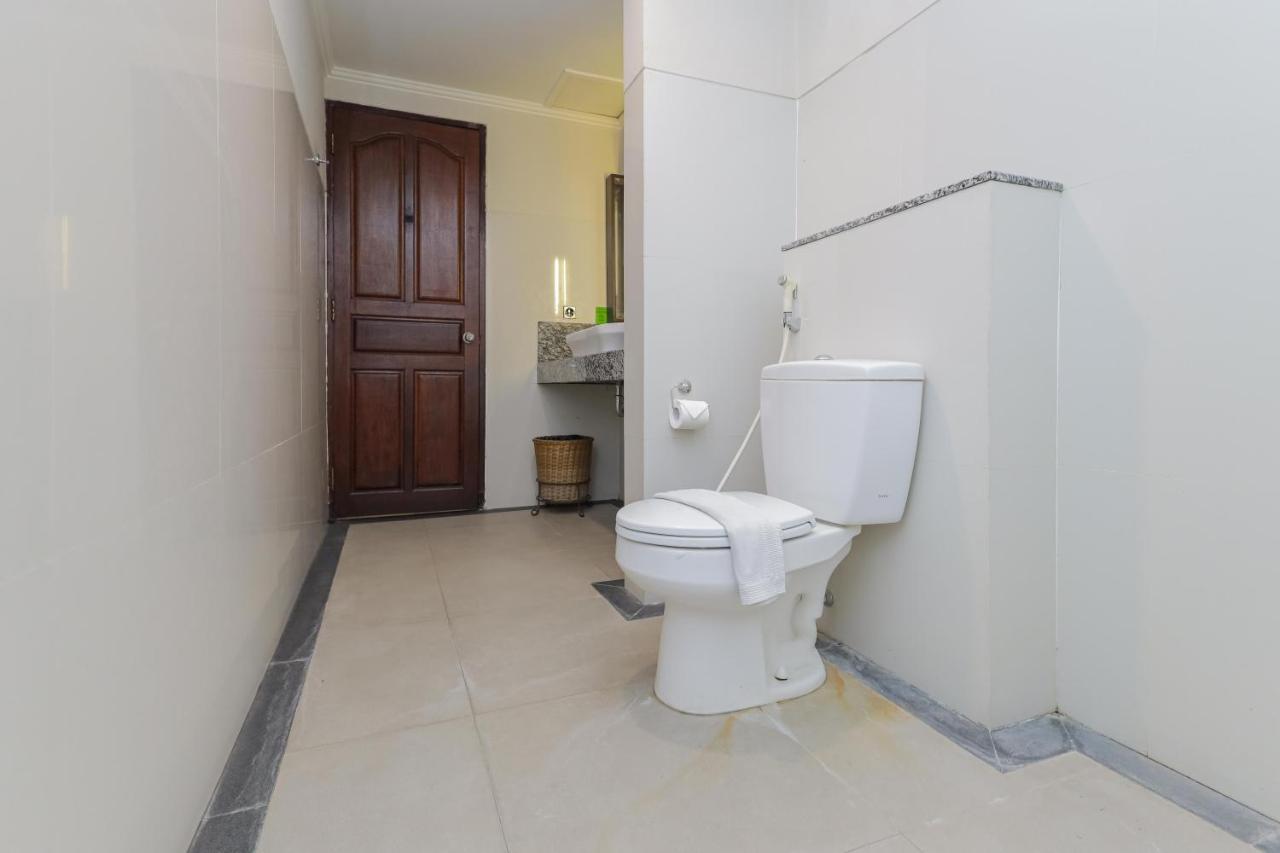 Urbanview Hotel Taman Suci Denpasar Exteriér fotografie
