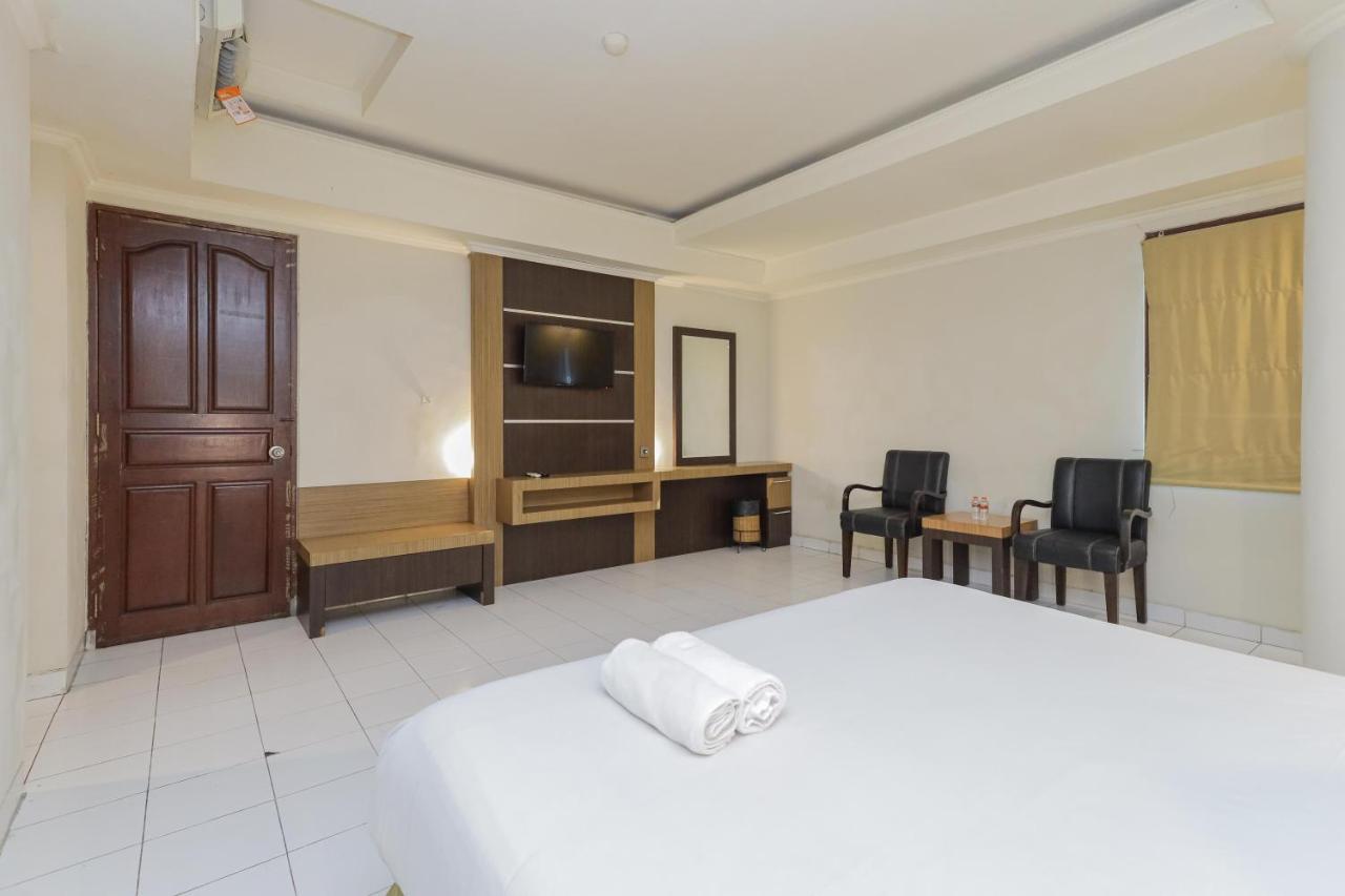 Urbanview Hotel Taman Suci Denpasar Exteriér fotografie