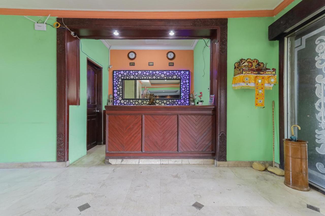 Urbanview Hotel Taman Suci Denpasar Exteriér fotografie