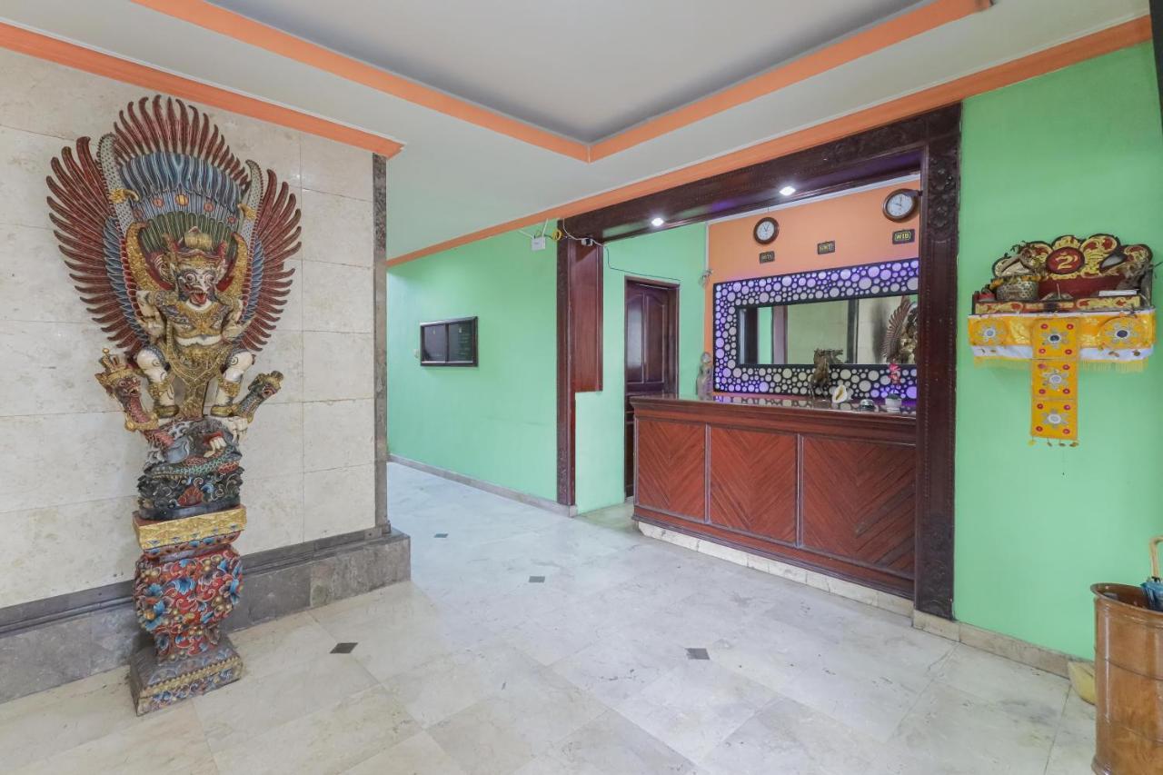 Urbanview Hotel Taman Suci Denpasar Exteriér fotografie