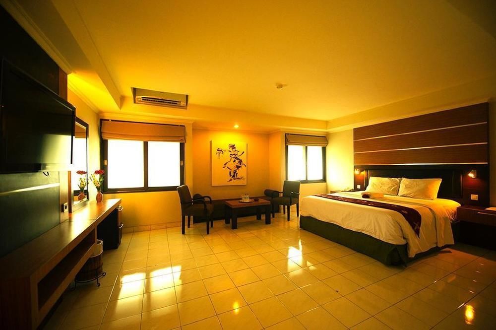 Urbanview Hotel Taman Suci Denpasar Exteriér fotografie